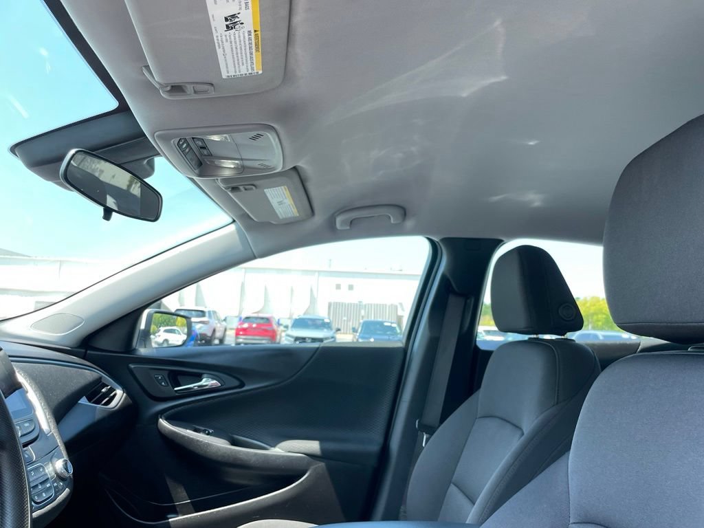 Used 2025 Chevrolet Malibu LT FWD image 29
