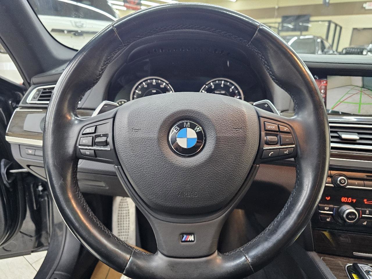 Used 2015 BMW 740Li image 30