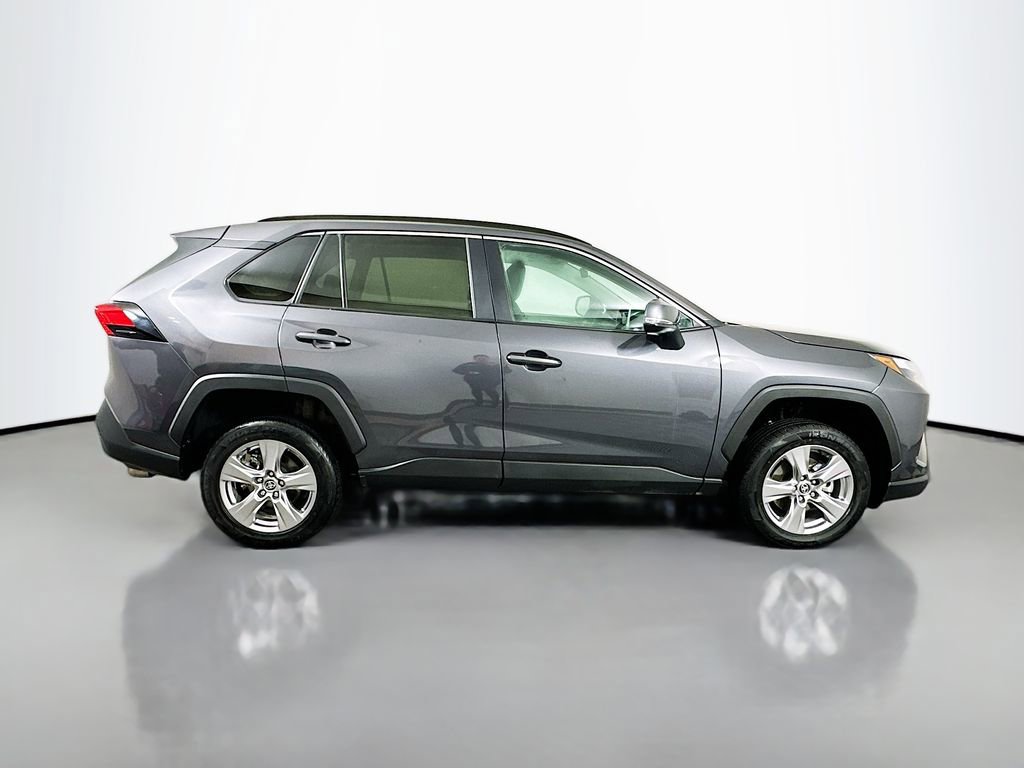 Used 2024 Toyota RAV4 XLE image 4