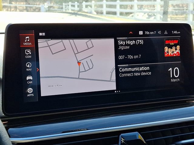 Used 2022 BMW 540i xDrive w/ Premium Package image 18