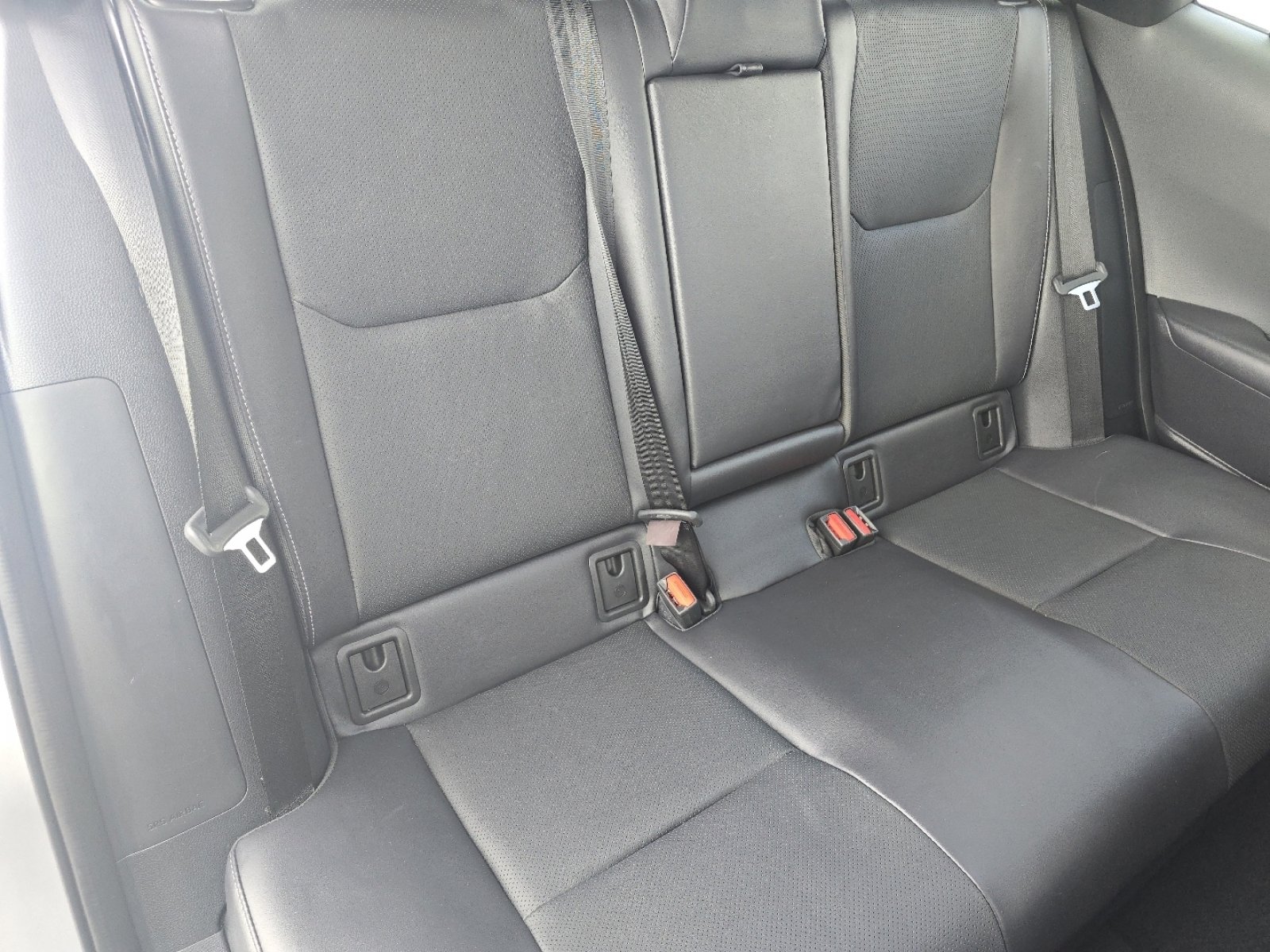 Used 2023 Toyota Prius XLE image 27