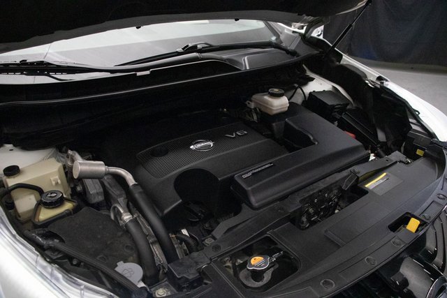 Used 2018 Nissan Murano SV w/ Premium Package image 26