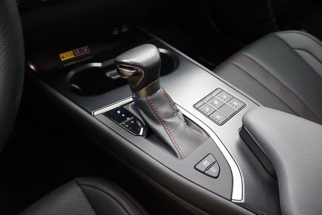 Used 2024 Lexus UX 250h F Sport image 27