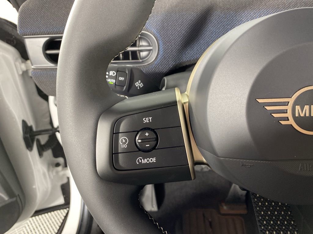 New 2026 MINI Cooper S image 12