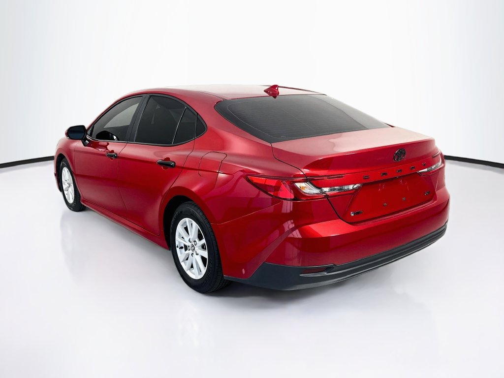 Used 2025 Toyota Camry LE FWD image 7