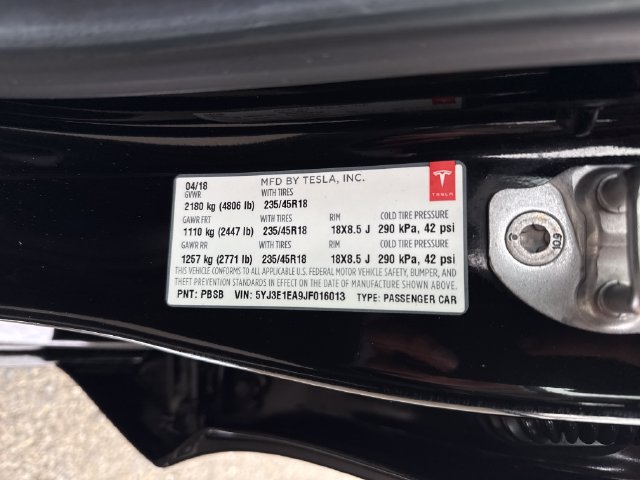 Used 2018 Tesla Model 3 Long Range RWD image 16