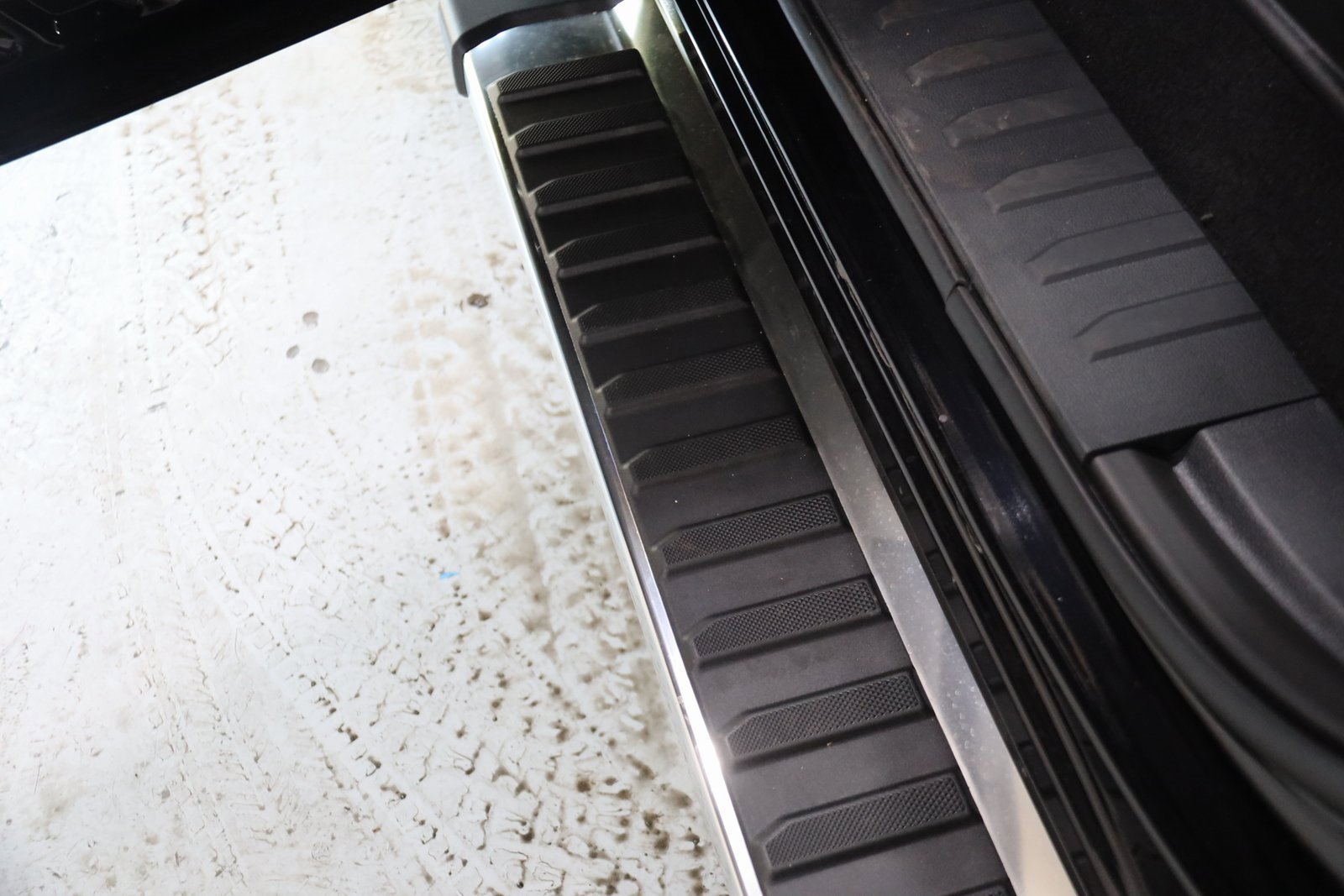 New 2024 Ford F150 XLT w/ Equipment Group 303A High image 13