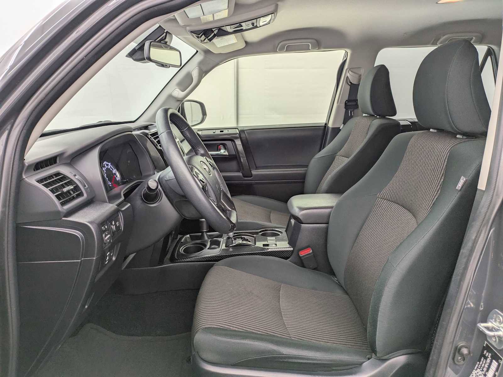 Used 2024 Toyota 4Runner TRD Off-Road image 16