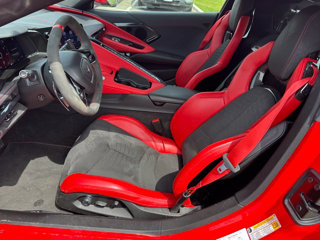 Used 2023 Chevrolet Corvette Stingray Preferred Cpe w/ Z51 Performance Package RWD image 15