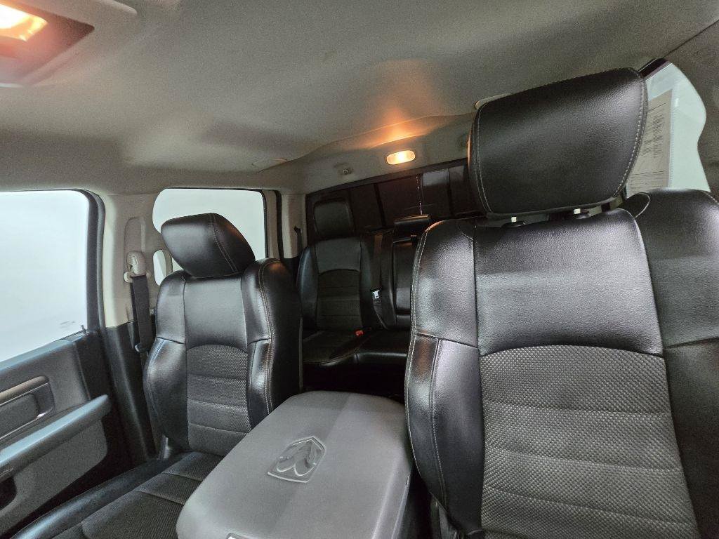 Used 2017 RAM 1500 Lone Star RWD image 11