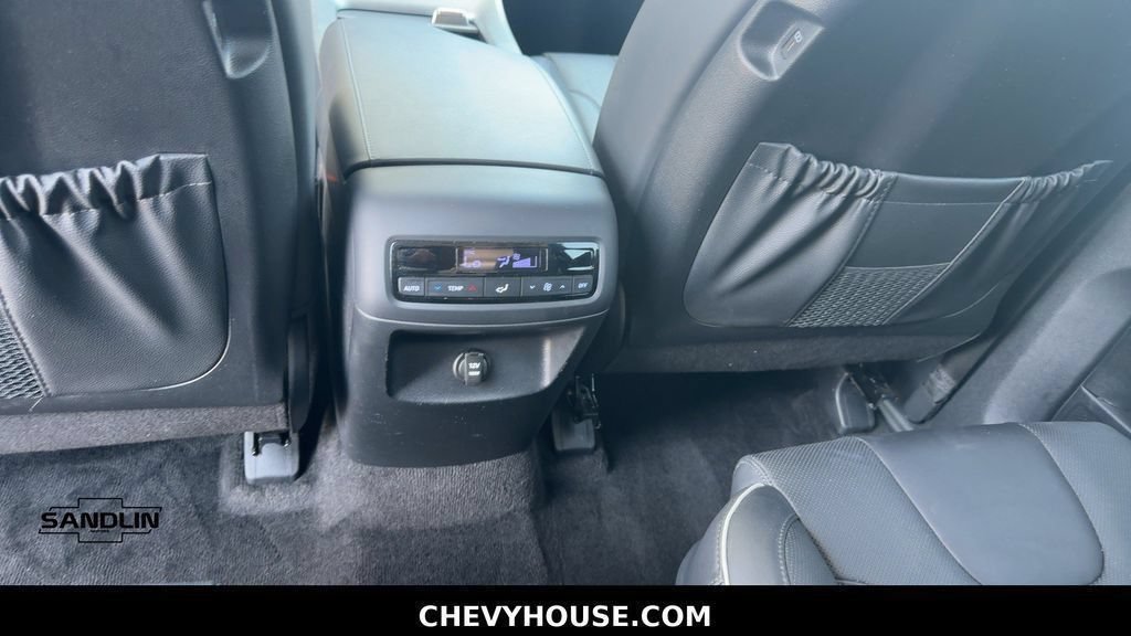 Used 2025 Hyundai Palisade SEL FWD image 94