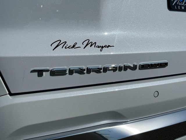 New 2026 GMC Terrain Denali w/ LPO, Floor Liner Package AWD/4WD image 15