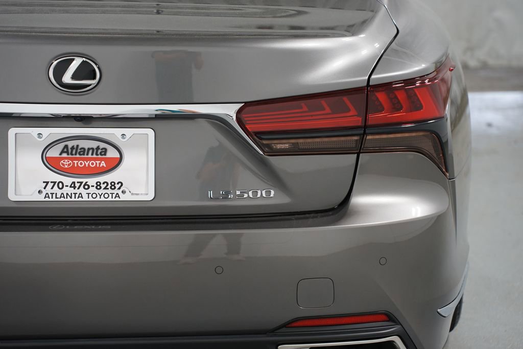 Used 2024 Lexus LS 500 w/ Interior Upgrade Package RWD image 10
