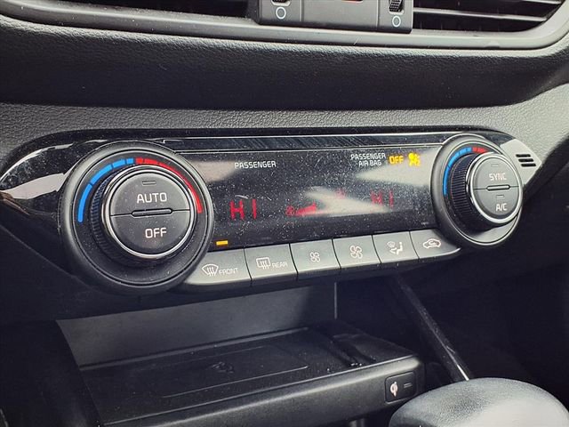 Used 2024 Kia Forte GT-Line w/ GT-Line Premium Package image 11