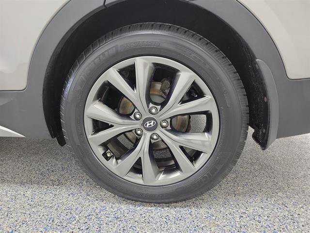 Used 2017 Hyundai Santa Fe Sport AWD/4WD image 5