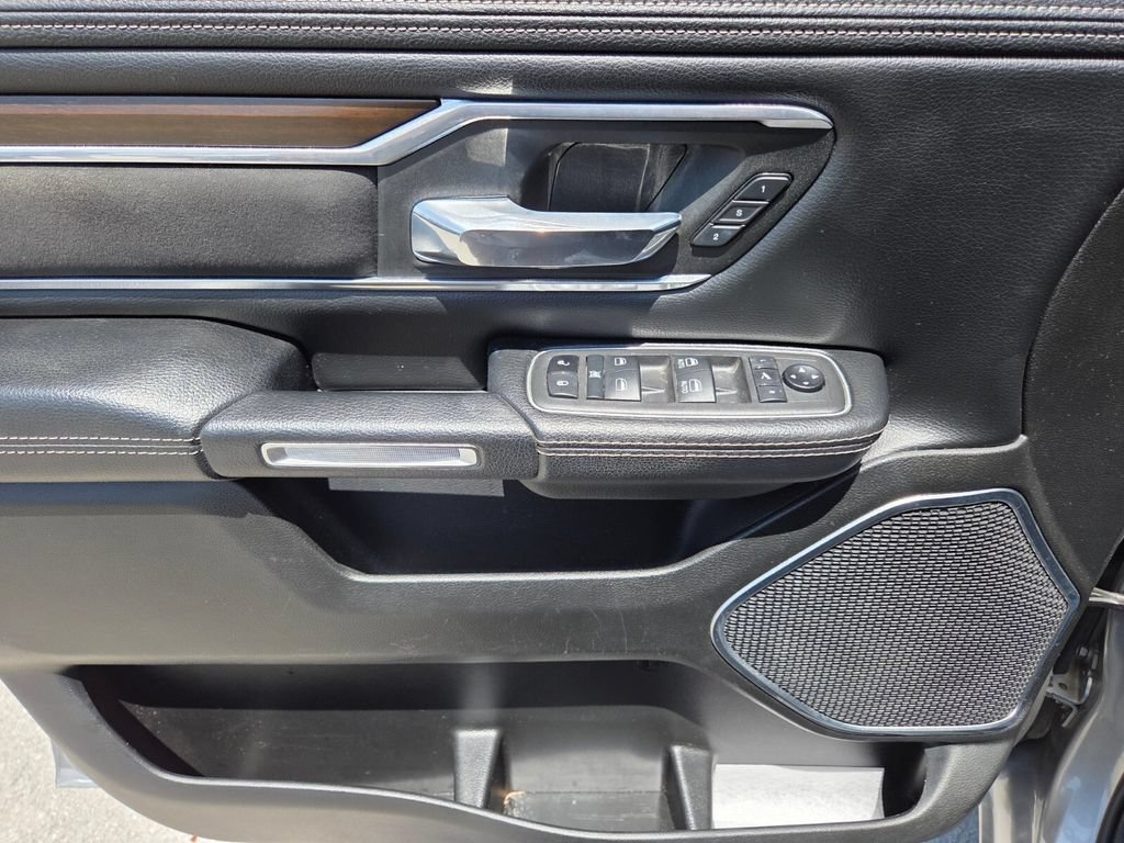 Used 2021 RAM 1500 Laramie AWD/4WD image 23