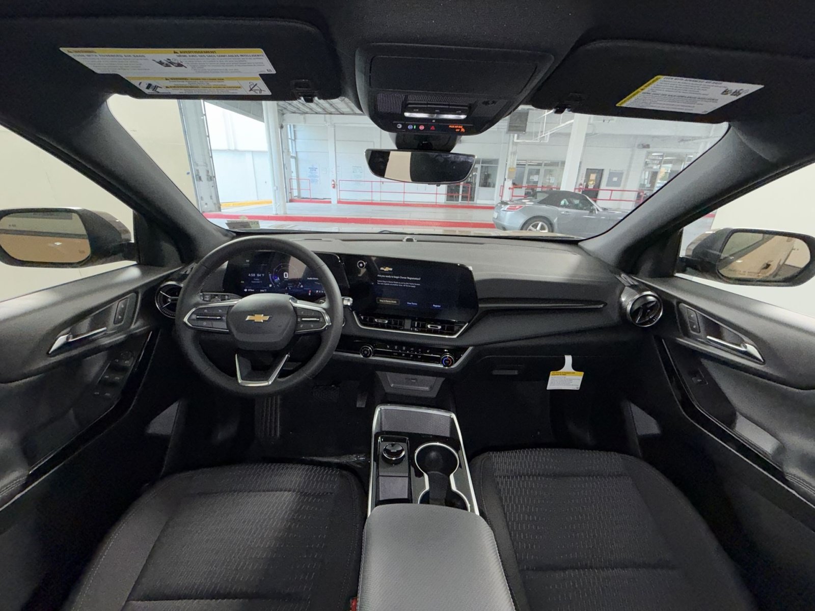 New 2027 Chevrolet Equinox LT w/ Safety and Technology Package AWD/4WD image 23