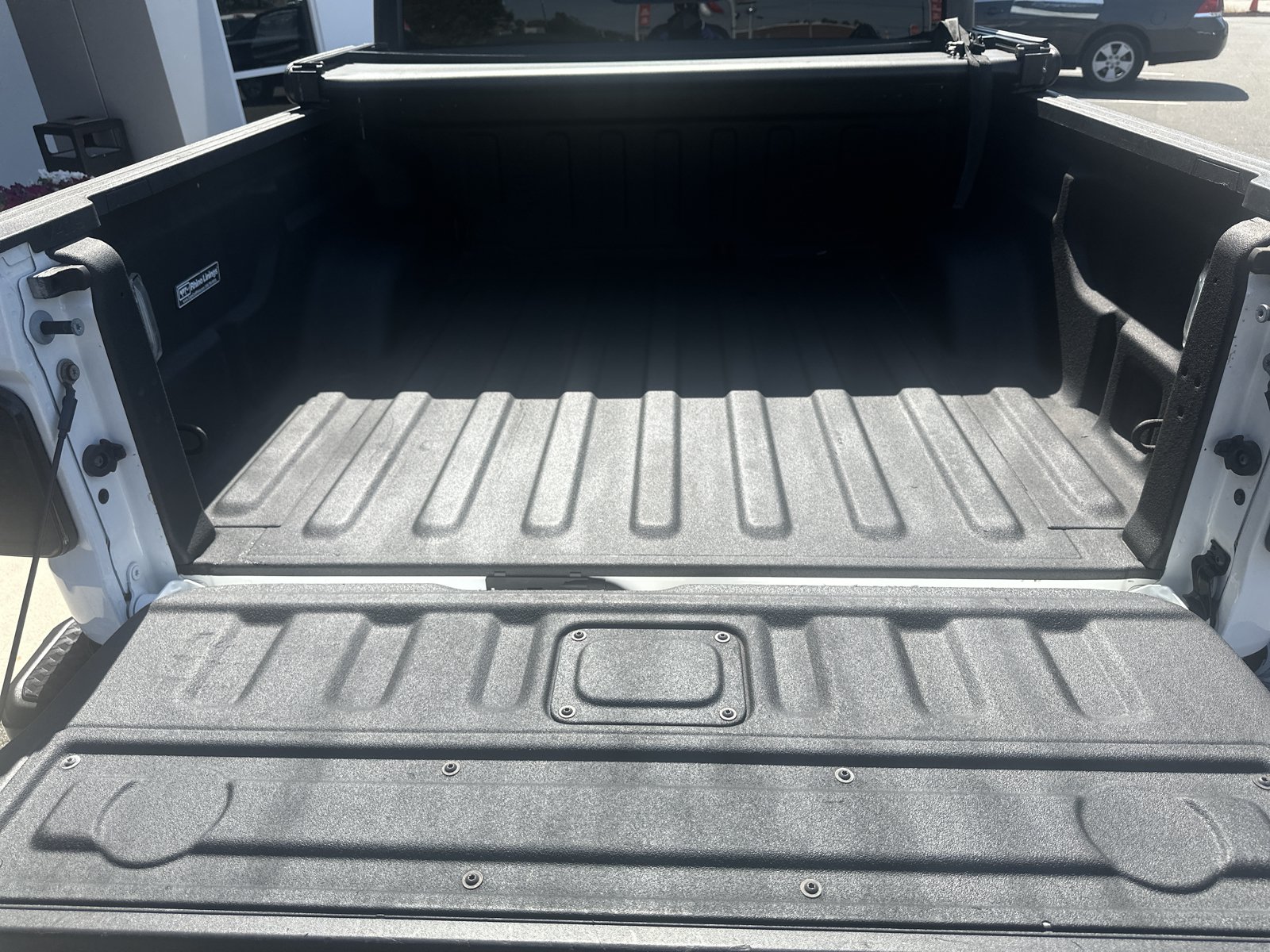 Used 2021 Jeep Gladiator Sport AWD/4WD image 25
