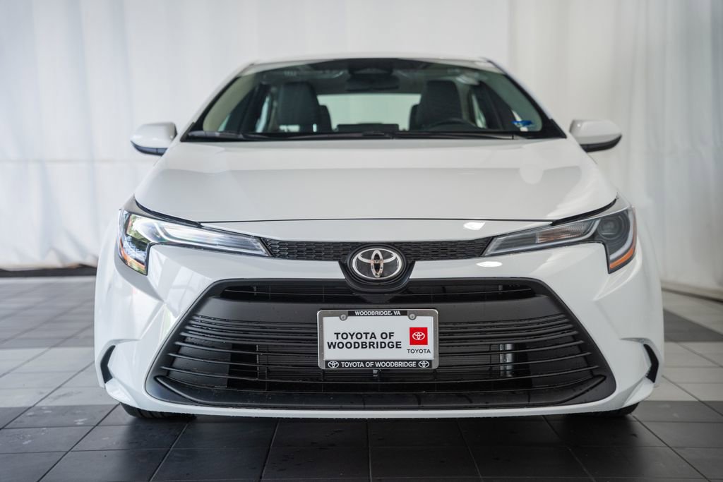 New 2026 Toyota Corolla LE FWD image 2