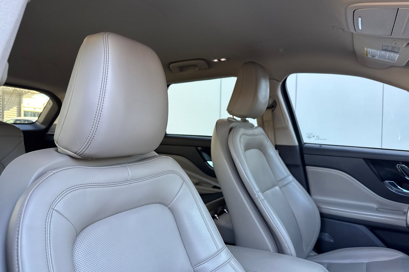 Certified 2021 Lincoln Corsair AWD w/ Equipment Group 101A image 17