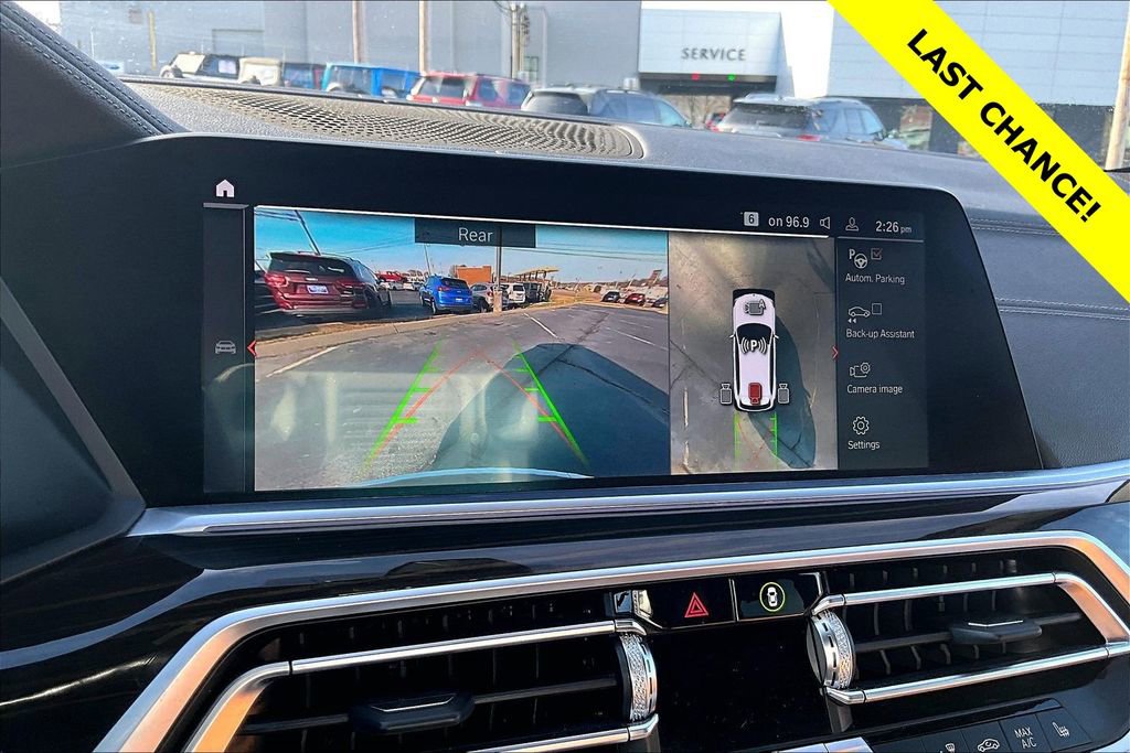 Used 2023 BMW X5 xDrive45e image 21