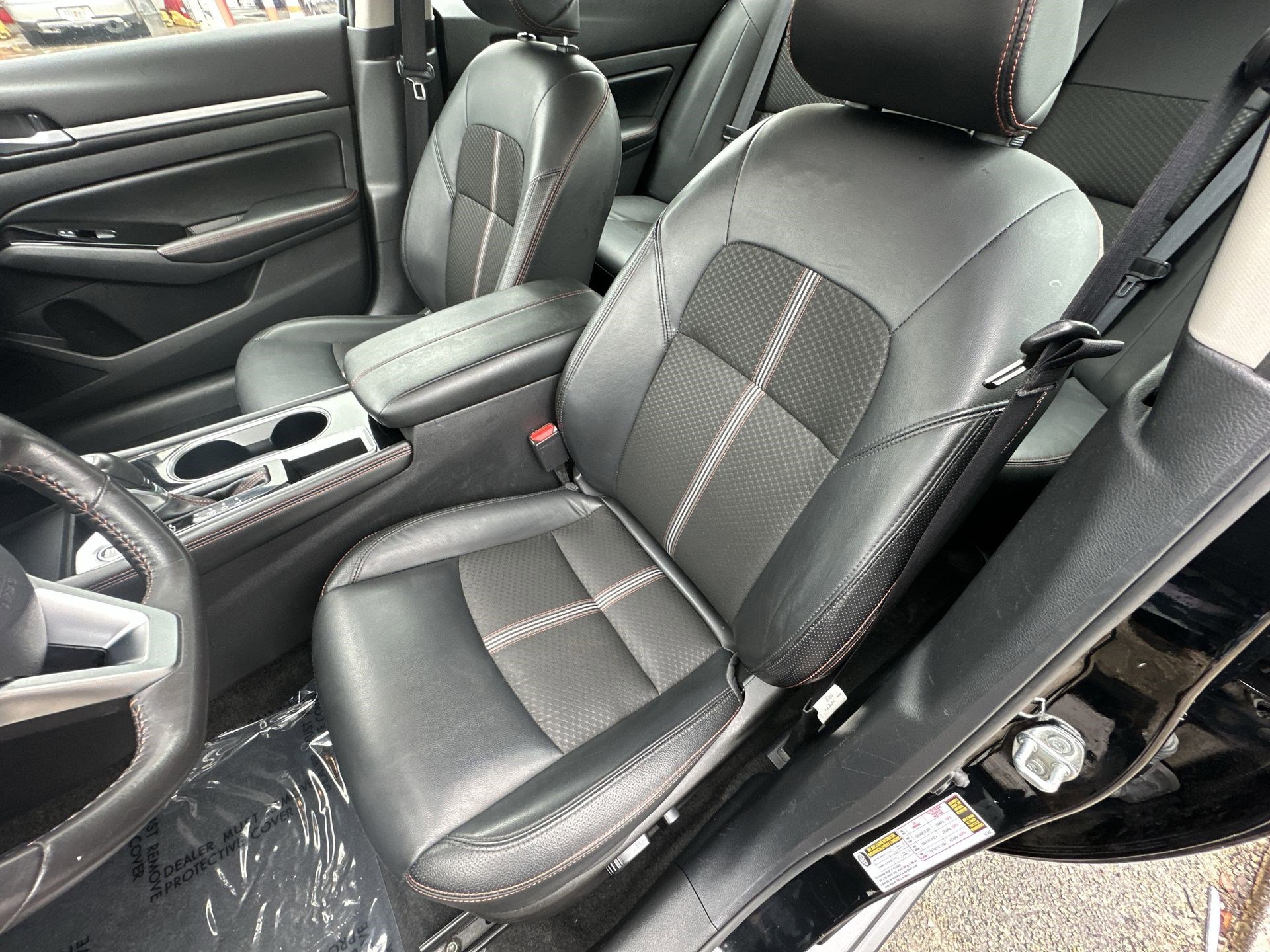 Used 2024 Nissan Altima 2.5 SR image 13