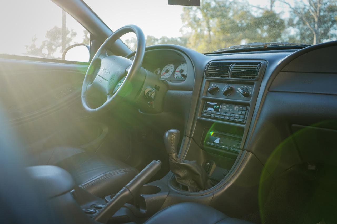 Used 1999 Ford Mustang Cobra image 13