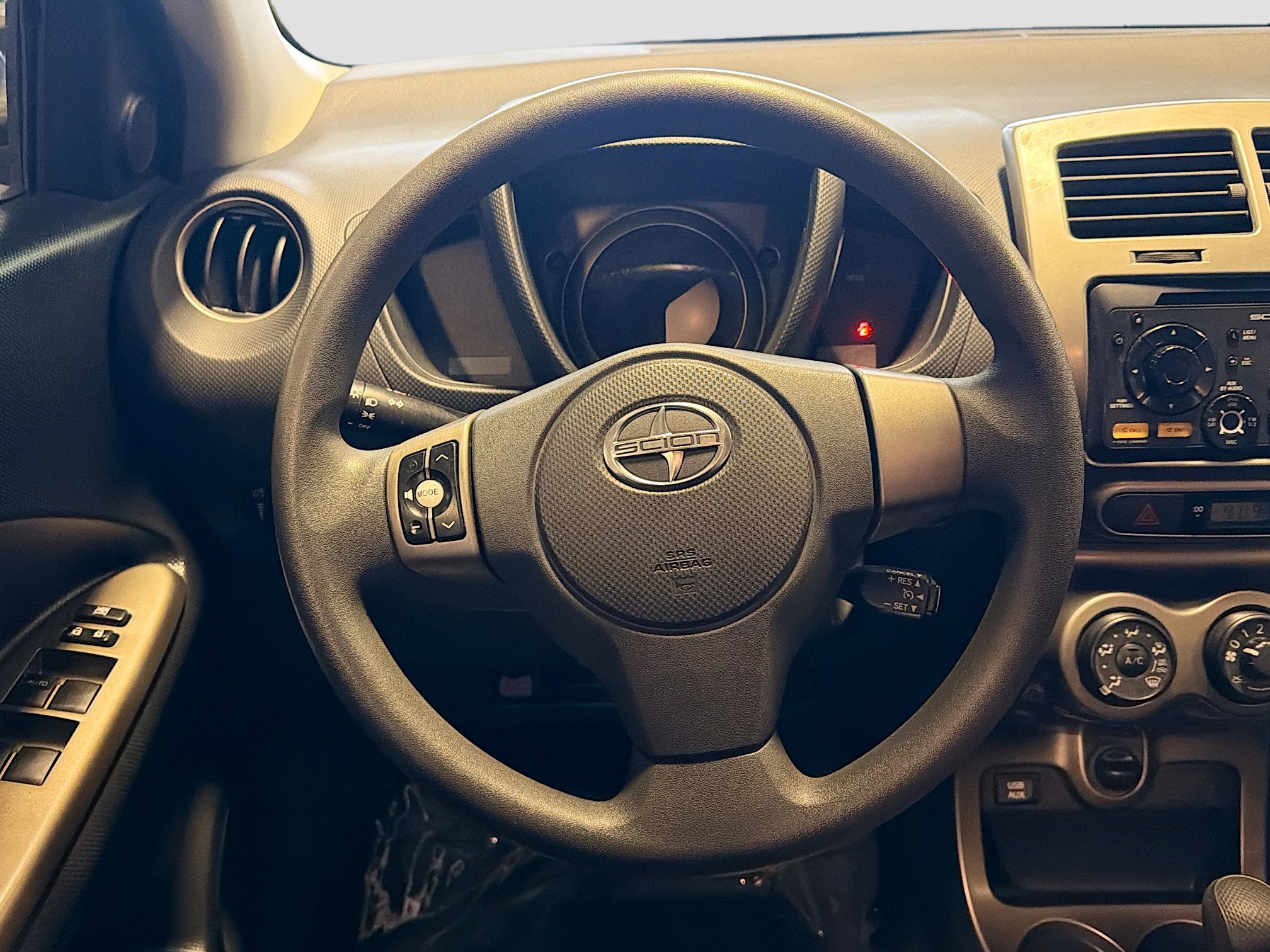 Used 2012 Scion xD image 17