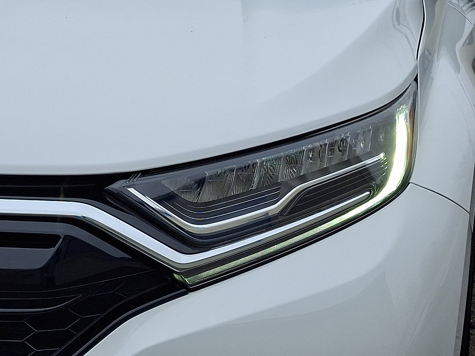 Certified 2020 Honda CR-V Touring image 12