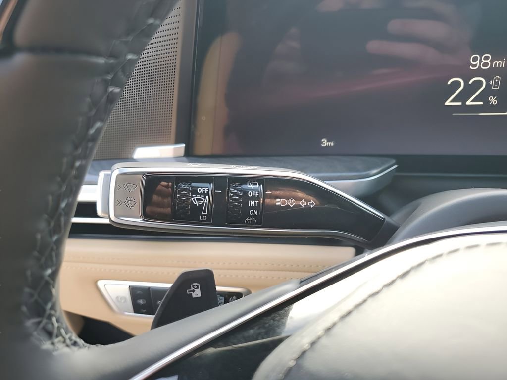 New 2026 Cadillac Escalade IQL Sport 2 AWD/4WD image 40