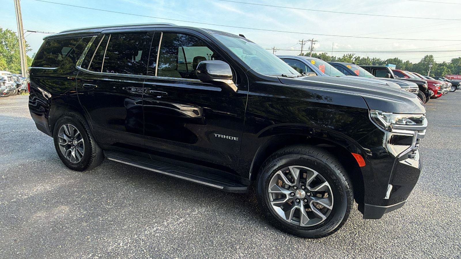 Used 2024 Chevrolet Tahoe LS w/ Driver Alert Package RWD image 6
