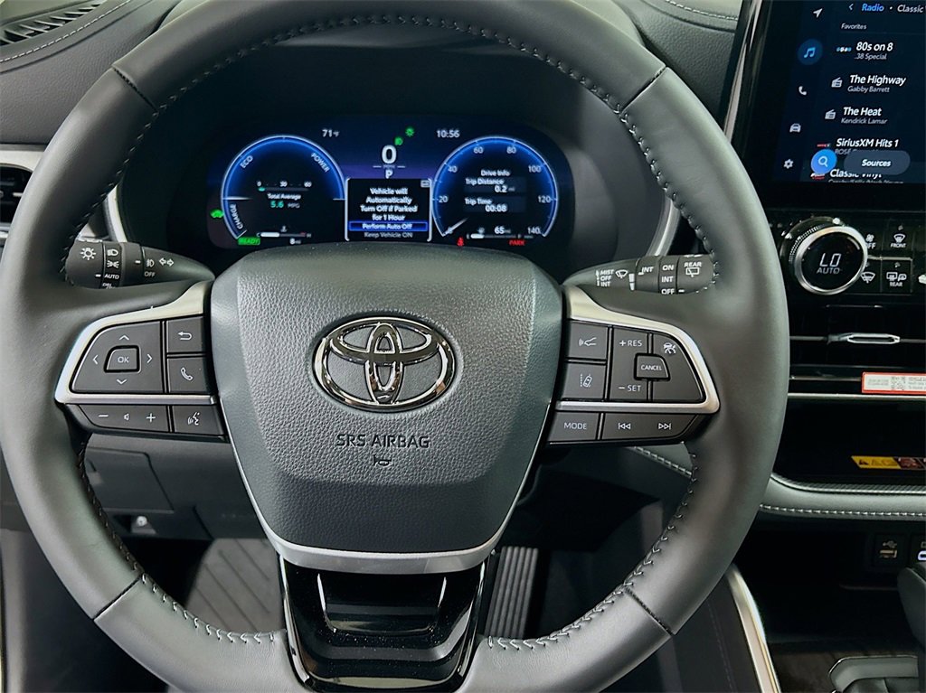 New 2026 Toyota Highlander Limited image 11