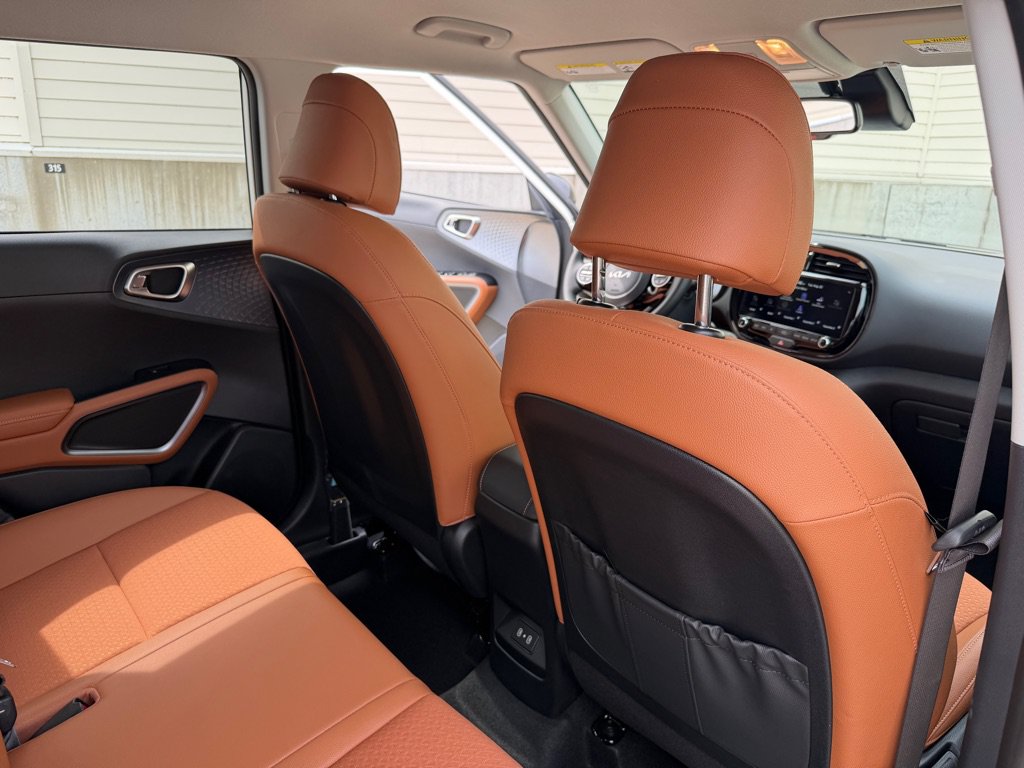 Used 2025 Kia Soul EX FWD image 19