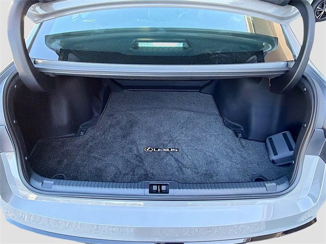 Used 2025 Lexus IS 350 F Sport image 12