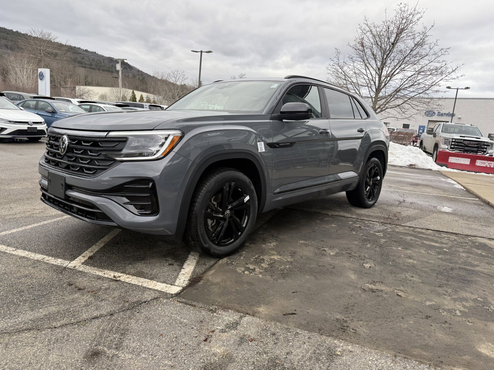 New 2026 Volkswagen Atlas Cross Sport SEL R-Line image 7