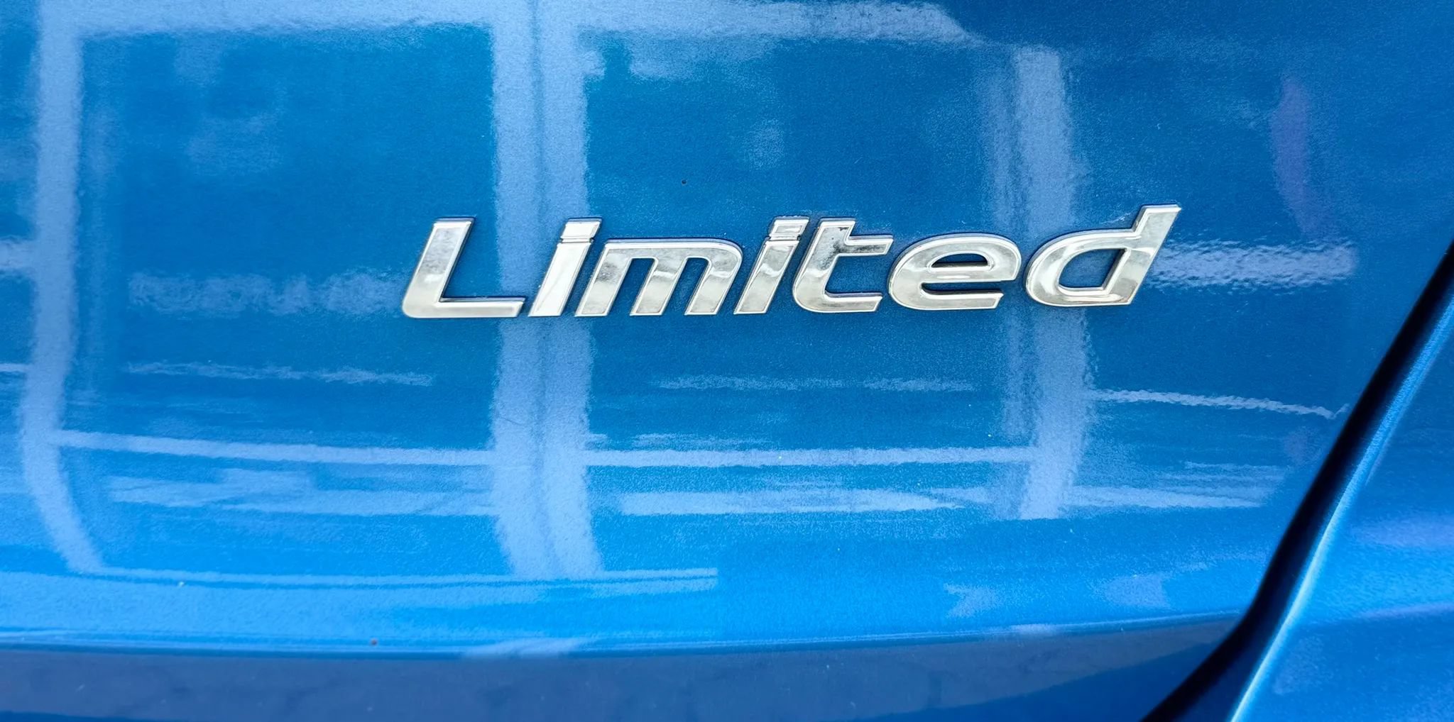 Used 2017 Hyundai Elantra Limited w/ Limited Ultimate Package 05 FWD image 41