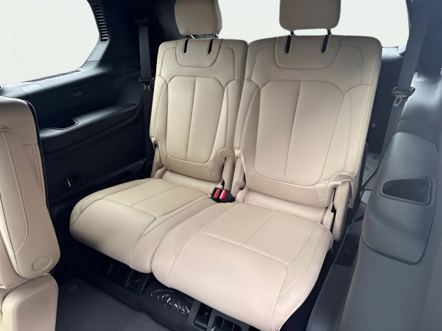 New 2026 Jeep Grand Cherokee L Limited AWD/4WD image 28