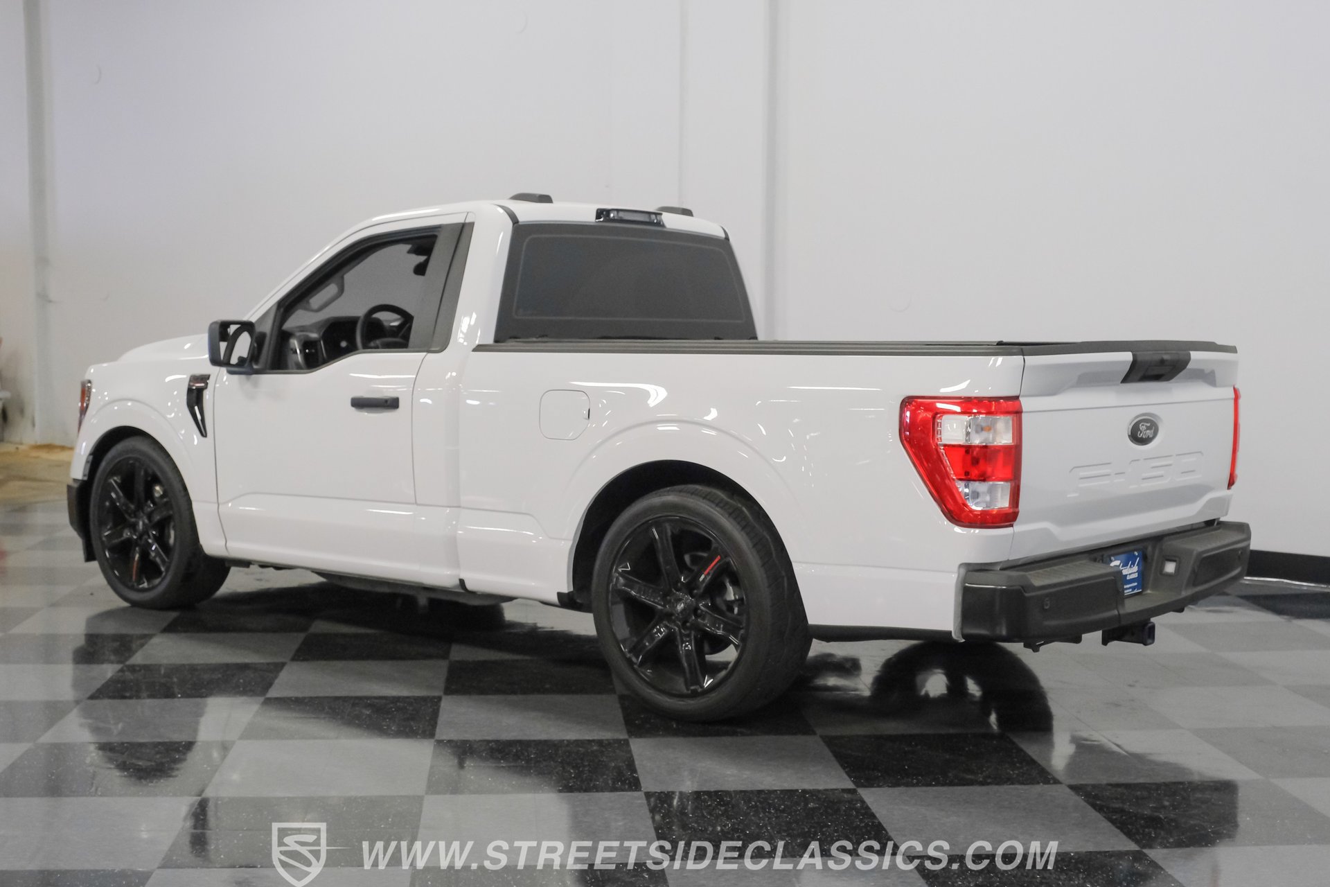 Used 2023 Ford F150 XL RWD image 7