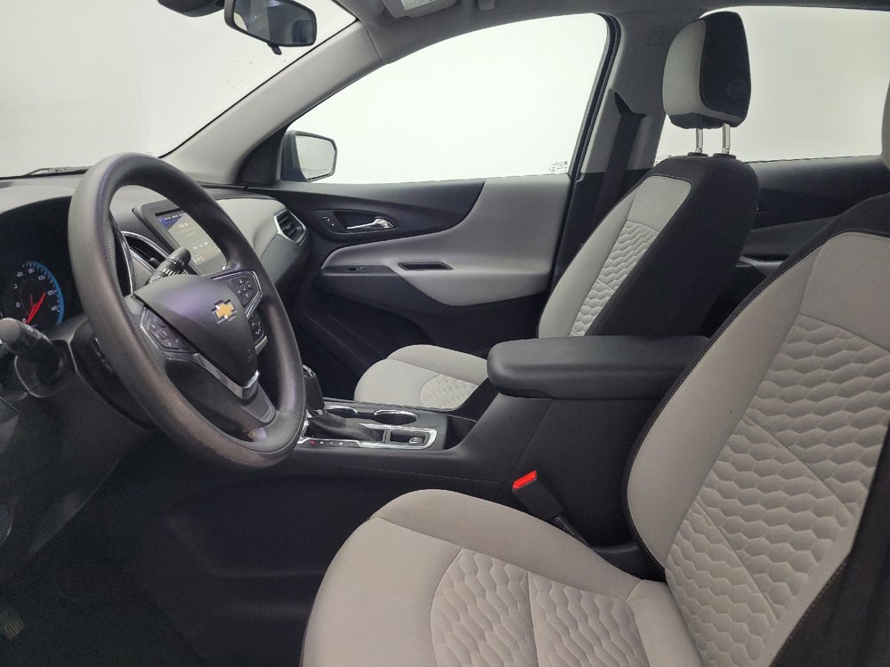 Used 2019 Chevrolet Equinox LS AWD/4WD image 17