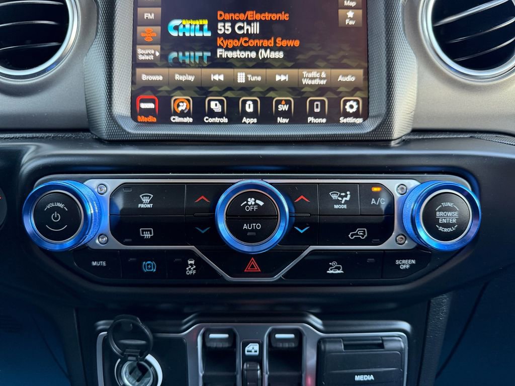 Used 2021 Jeep Wrangler Unlimited Rubicon 4xe image 26