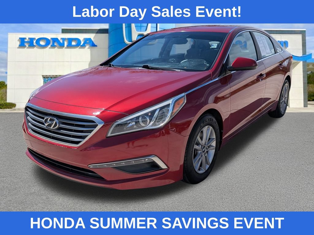 Used 2015 Hyundai Sonata SE w/ Option Group 09 FWD image 7