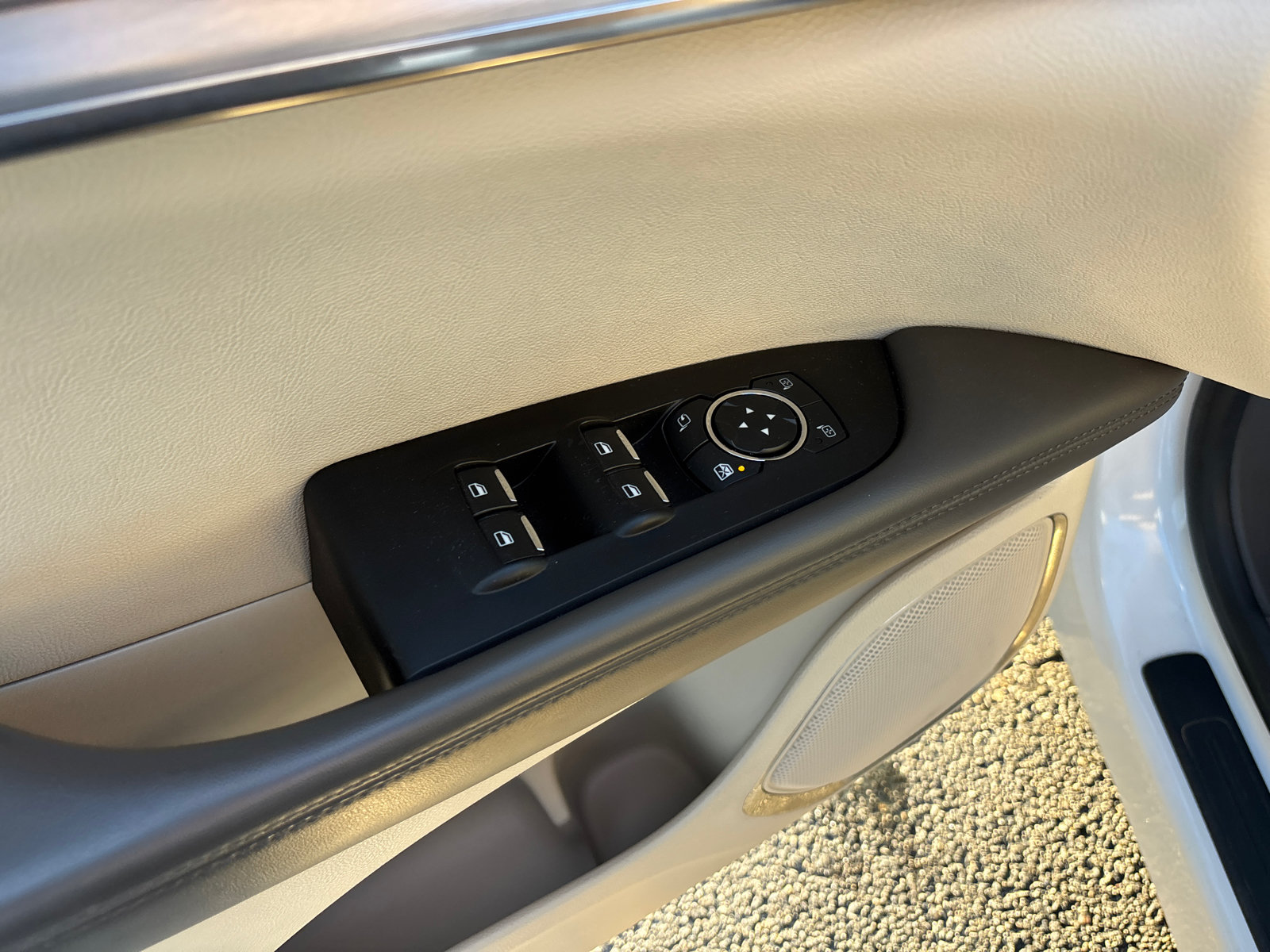 Certified 2019 Lincoln Nautilus Premier AWD/4WD image 13