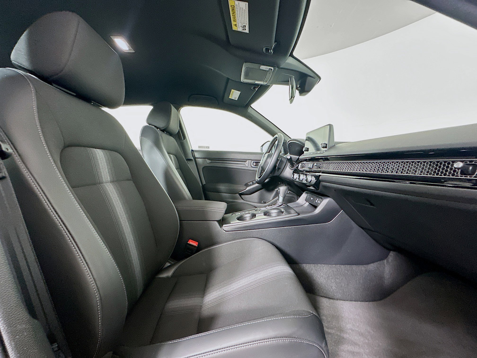 Used 2023 Honda Civic Sport image 29