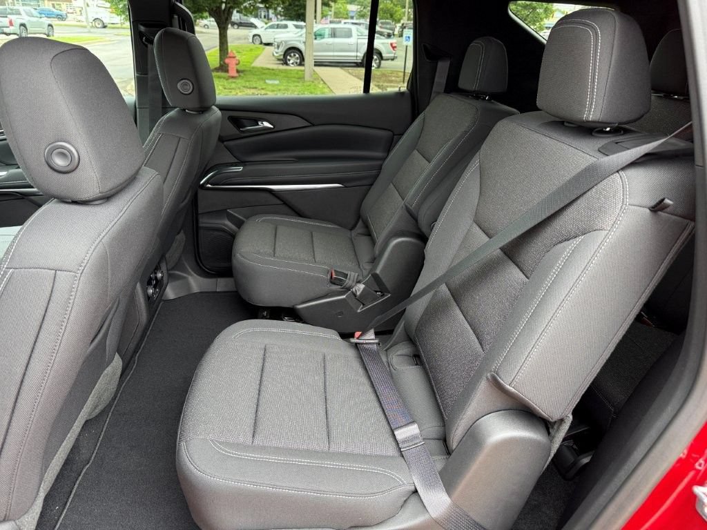 New 2026 Chevrolet Traverse LT w/ Driver Confidence Package FWD image 14