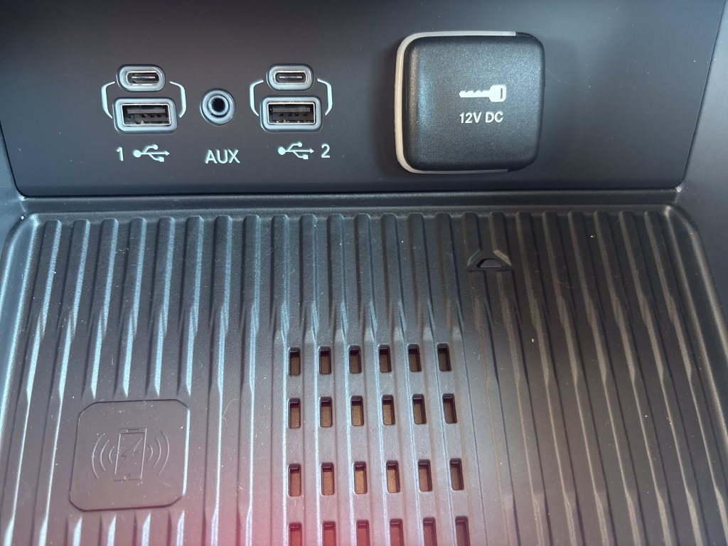 New 2027 Jeep Grand Cherokee Limited AWD/4WD image 15