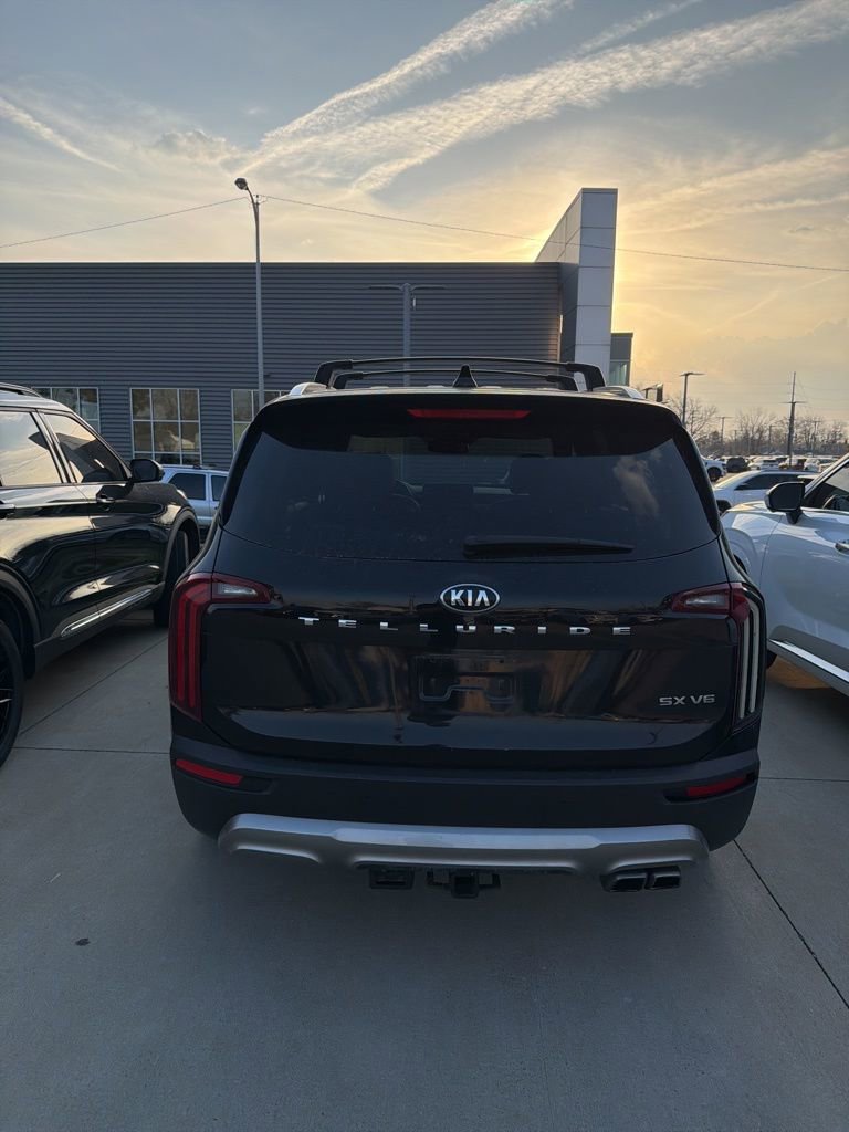 Used 2020 Kia Telluride SX w/ Towing Package image 6