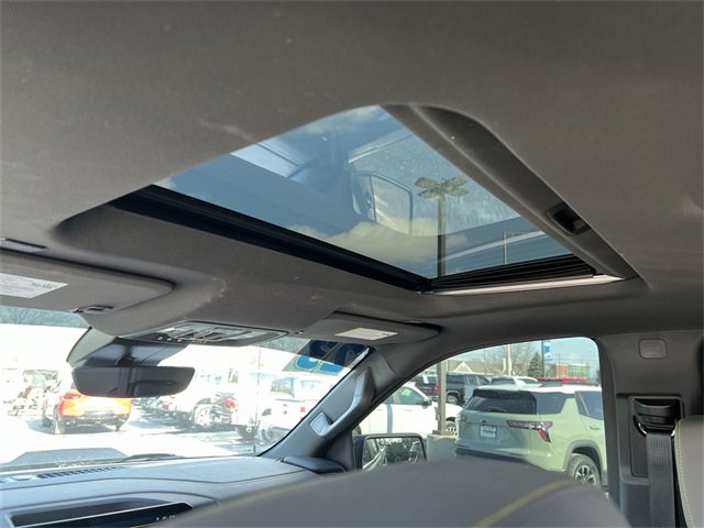 Certified 2023 Chevrolet Silverado 1500 ZR2 w/ Technology Package image 16