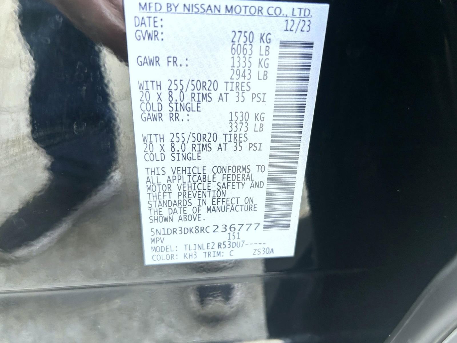 Used 2024 Nissan Pathfinder Platinum image 27