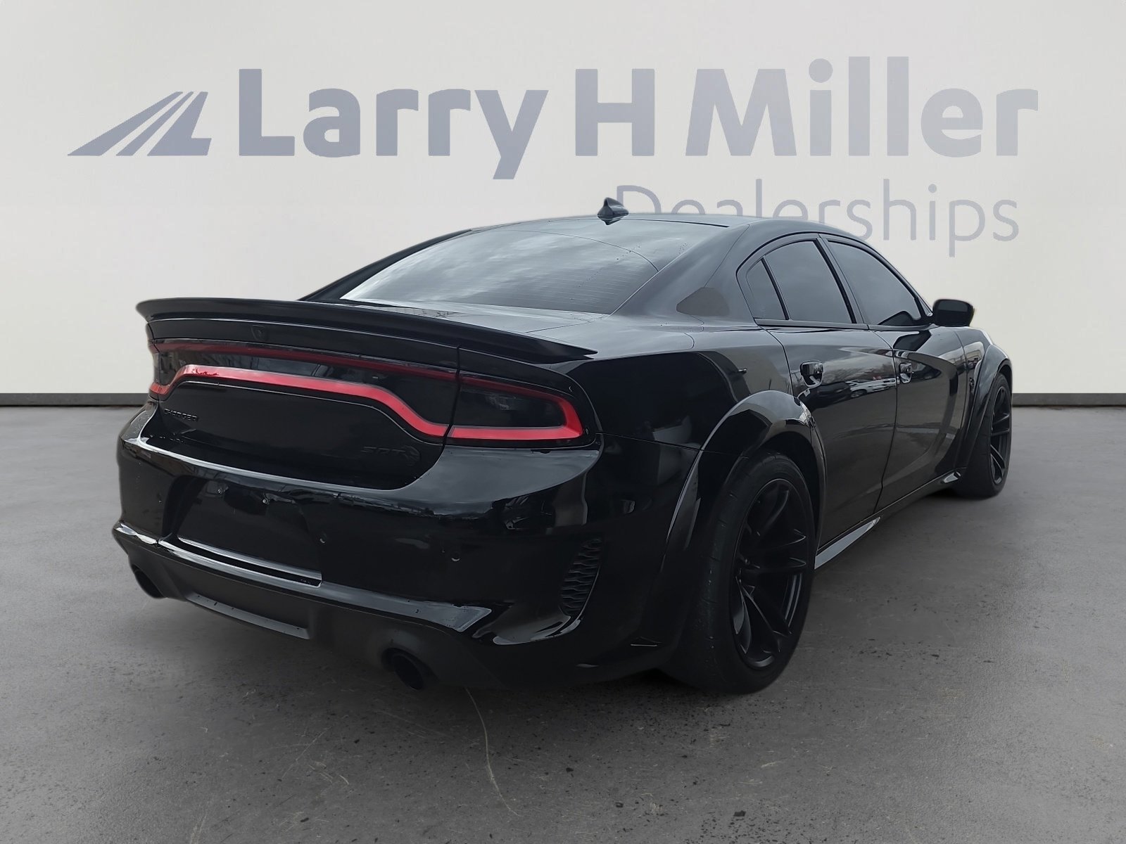 Used 2023 Dodge Charger SRT Hellcat image 5