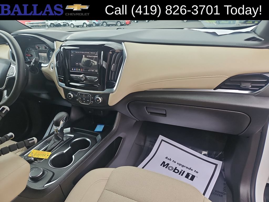 Certified 2023 Chevrolet Traverse LS FWD image 29